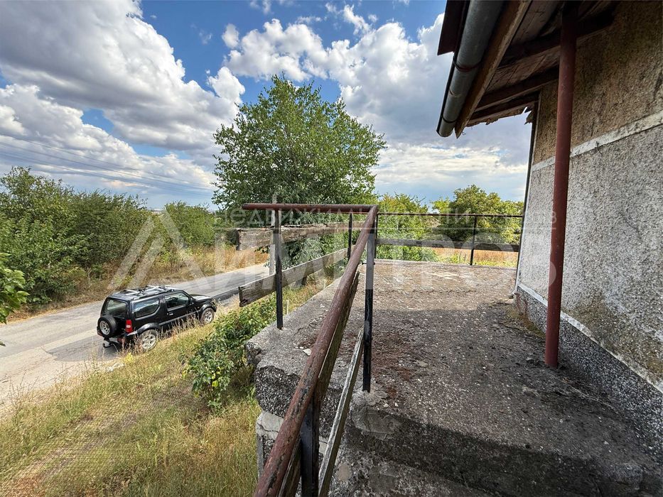 Продава се Къща в с. Мировци, Област Шумен - 110 кв.м за 182 €/кв.м - Снимка #12