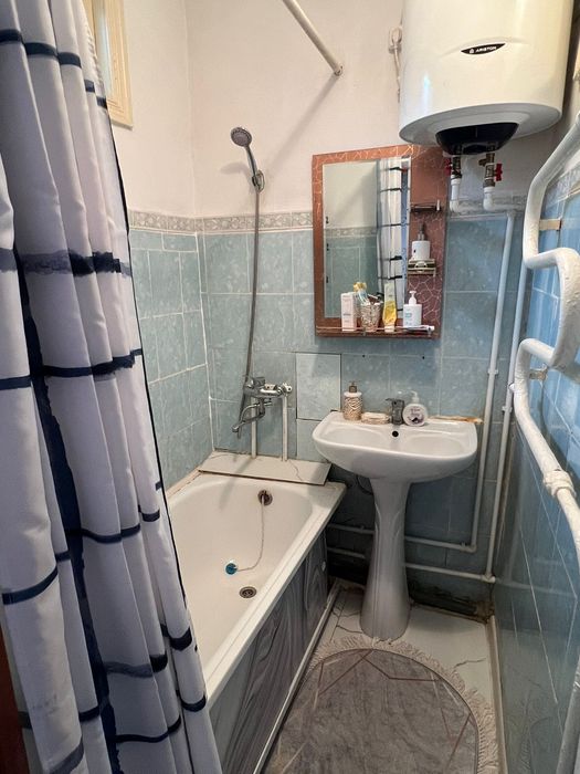 Продам трёхкомнатную квартиру