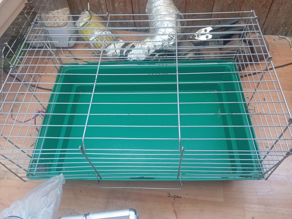 Продам 2 клетки для грызунов