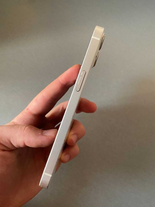 iPhone 13 -pentru piese /recarosare !