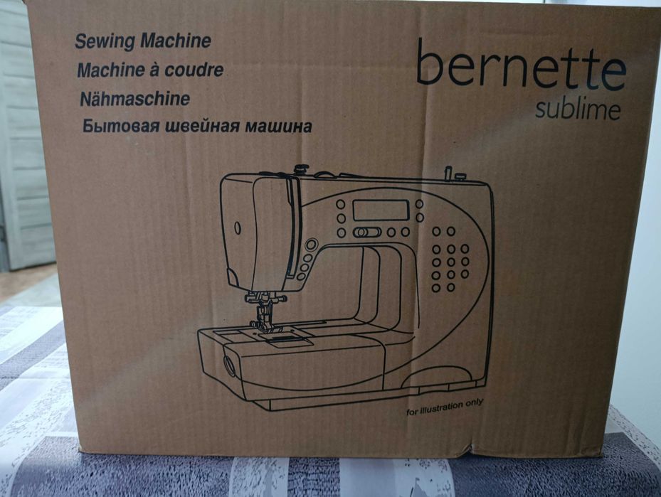 Швейная машинка Bernette sublime