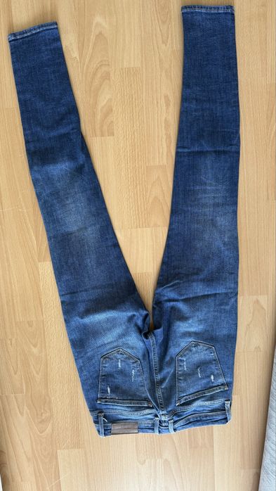 Дънки с дълъг крак ниска талия