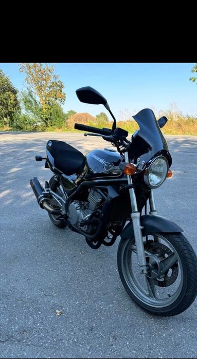 Мотоциклет Kawasaki Er 5