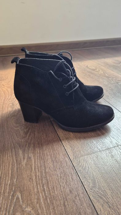 Продавам кларкове на ток от естествен велур 37 номер