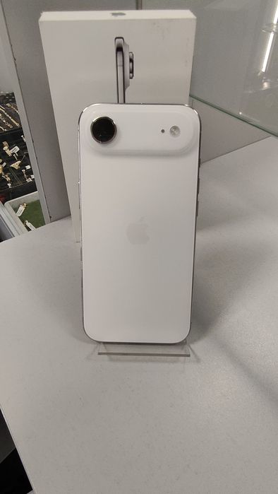 iPhone Air 256 Нов Гаранция 24м