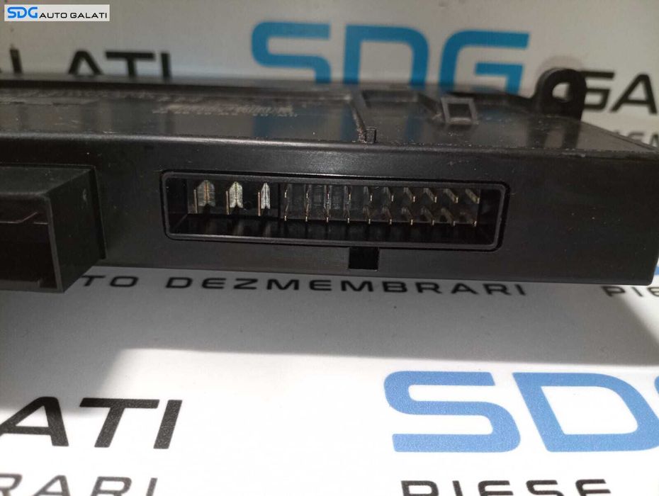 Unitate Modul Calculator Comfort Confort BCM BMW Seria 3 E90 E91 2.0 2004 - 2011 Cod 61359134479-01 9134479 9134478 [M4326]