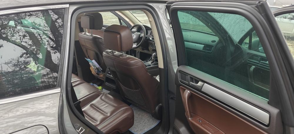 VOLKSWAGEN Touareg 2012 — imagine 3