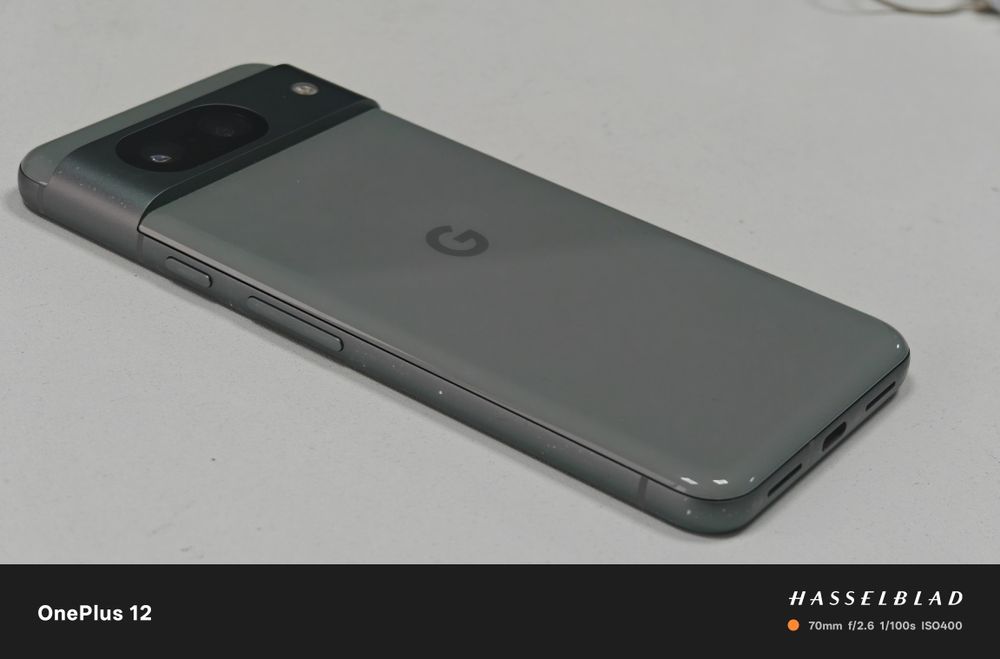 google pixel 8 green
