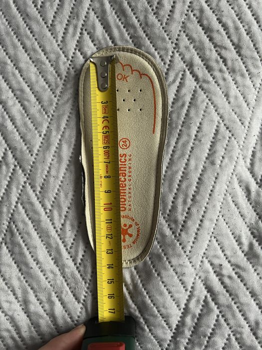 Sandal biomecanics 24