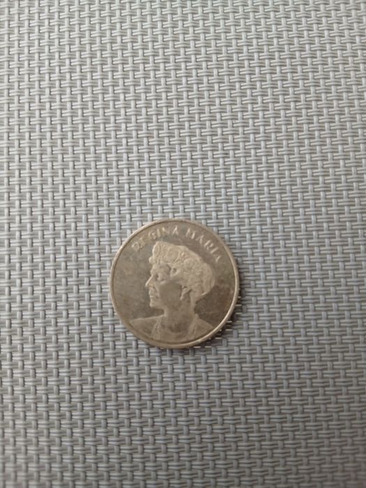 Vând moneda regina Maria