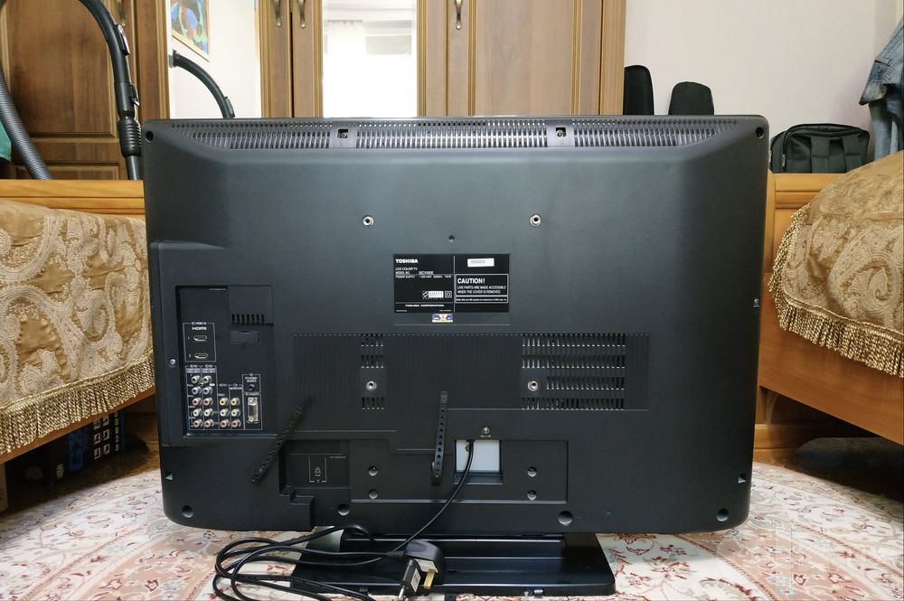 Телевизор Toshiba 32"