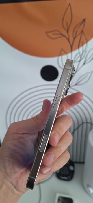 Iphone 16 pro на 128 grey