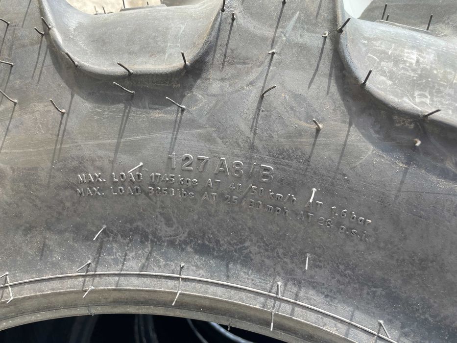 340/85 R28 Anvelope noi agricole Radiale de tractor fata BKT AGRIMAX