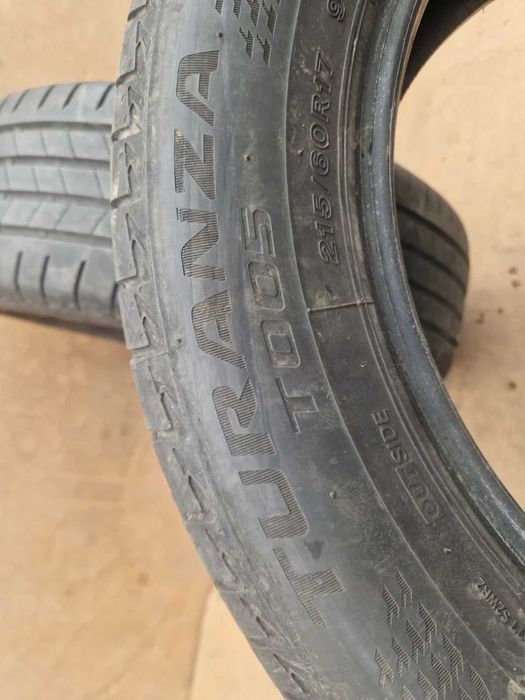 2 Bridgestone R17 215/60 Летни гуми  DOT1322