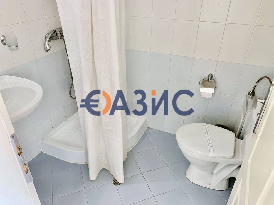 Продава се Едностаен апартамент в к.к. Слънчев бряг - 52 кв.м за 1018 €/кв.м - Снимка #9