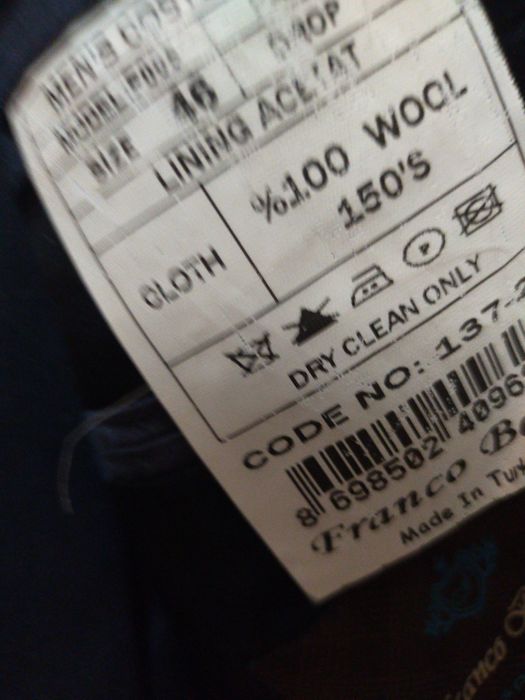 Продам костюм, 48 размер