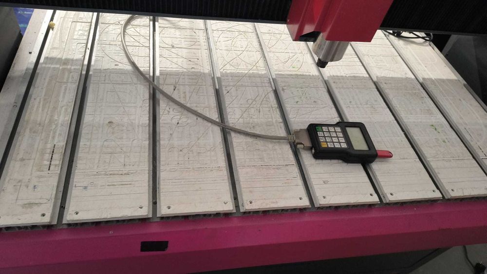 Router CNC 120 X 120 cm