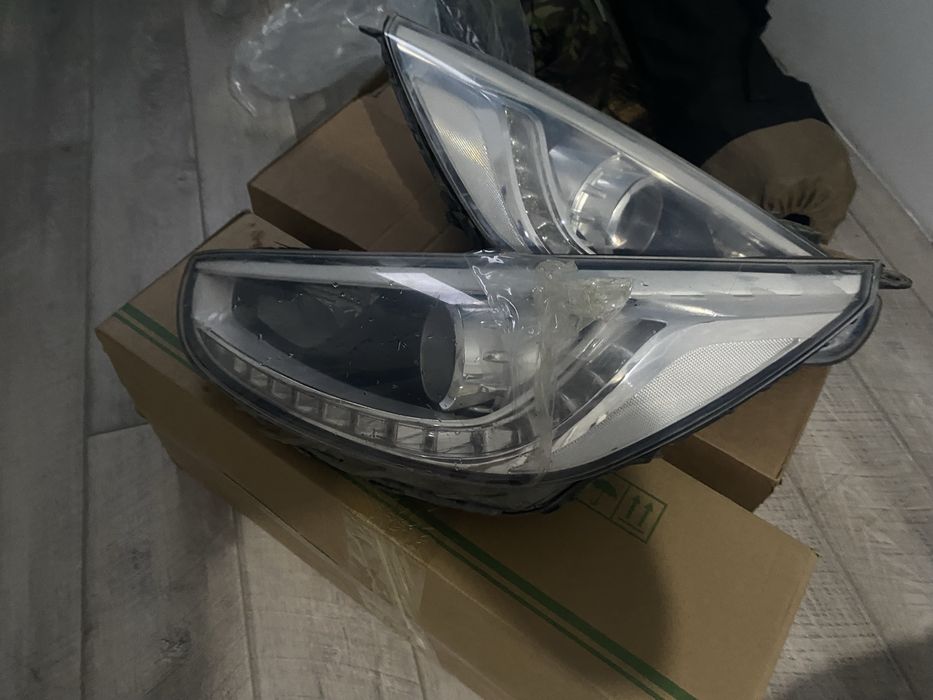 Фары пара акцент