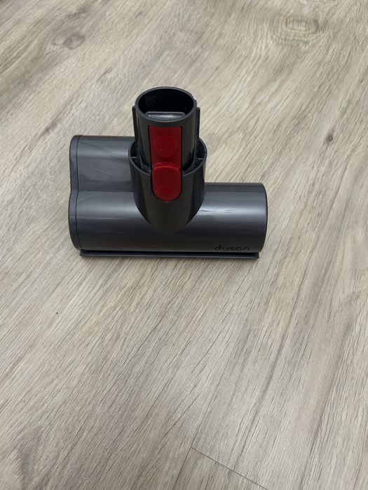 Perie Dyson V8 par animale