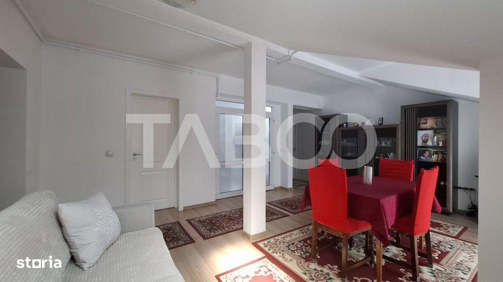 Apartament 3 camere de vanzare decomandat 68 mp zona Turnisor Sibiu — fotografia 1