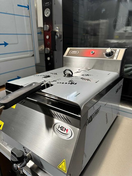 Friteuza Electrica 8 Litri, 8+8 Litri Cu Robinet Scurgere In Stoc