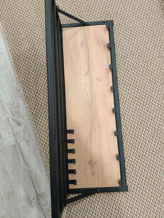 Вешалка в прихожую