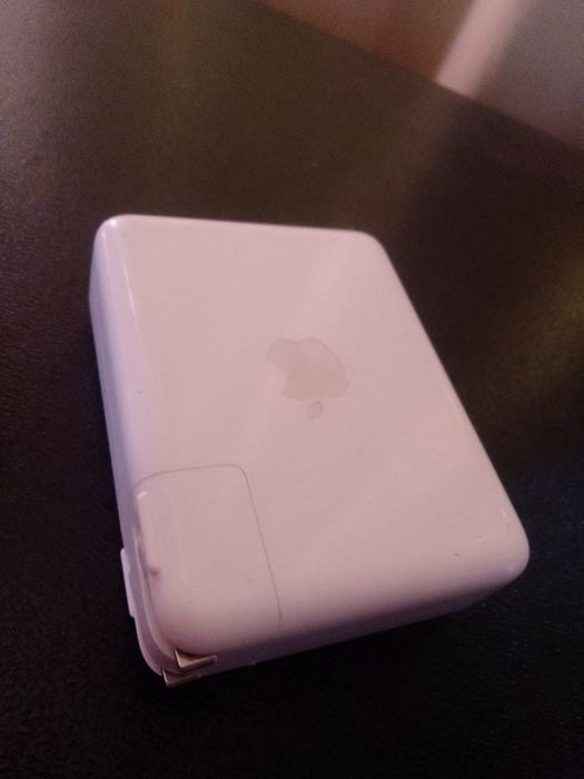 Încărcător USB-C Power Adaptor 140W