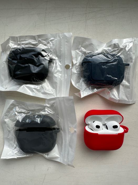 Чехлы для AirPods 3