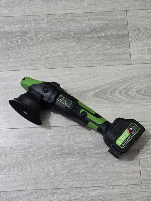 Polizor fără fir 21V 900W – Orbital, Motor fără perii, 2 Baterii