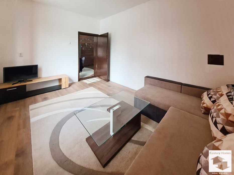 145297 Едноетажна къща с басейн в село Масларево