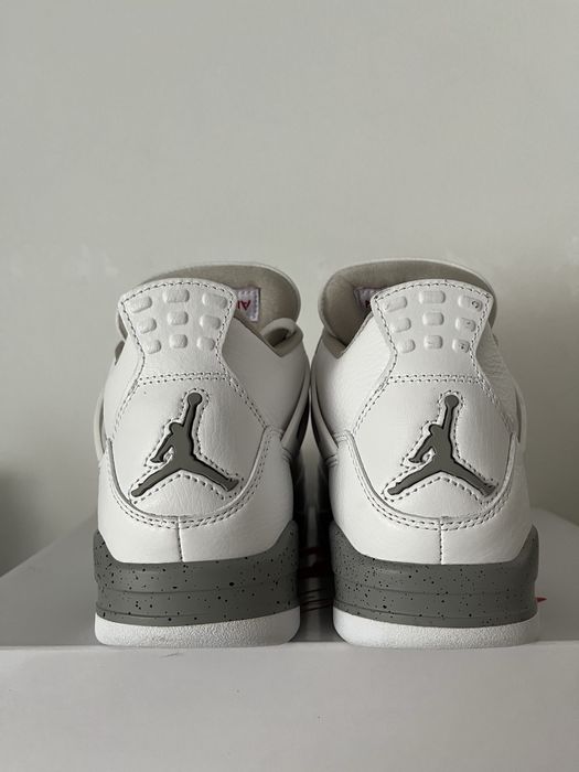 |MEGA Oferta | Jordan 4 Retro "White Oreo"| 42 | Perfecti pentru cadou