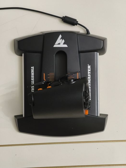 Игровой контроллер Thrustmaster T-16000M FCS Flight Pack