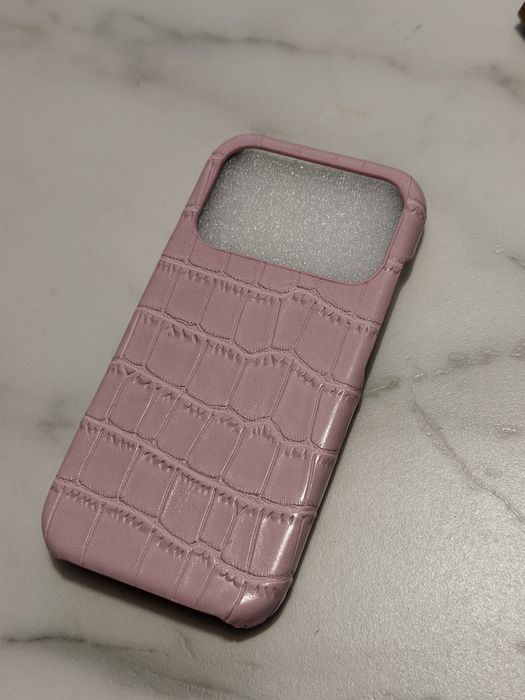 Чехлы Dior на iphone 17 pro фиолетовый розовый