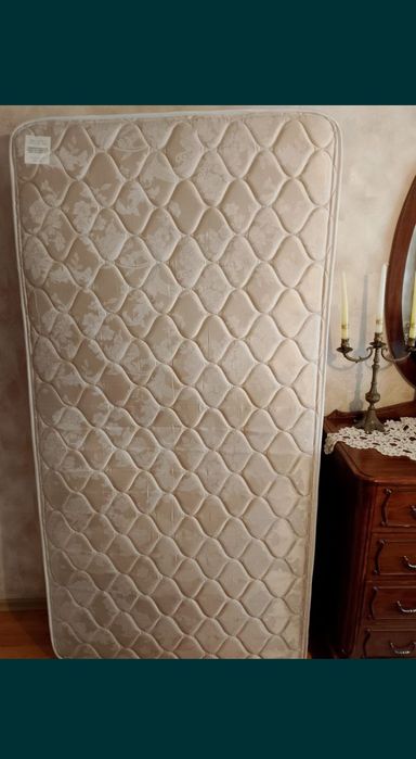 Матрак, топ-трико ...