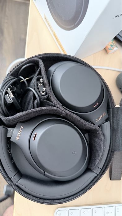 Casti Bluetooth Wireless Sony WH-1000XM4 XM4 ca noi