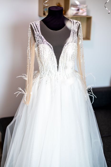 Vând rochie de mireasă