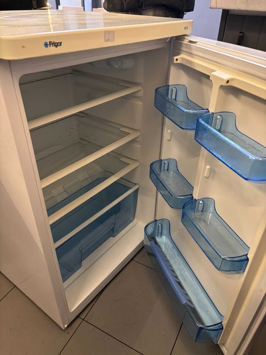 Хладилник малък/подплотов