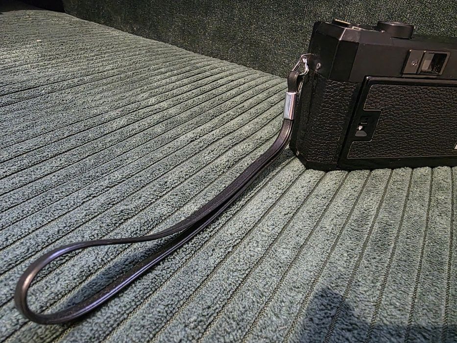 Cosina Flash 35 E ретро фотоапарат