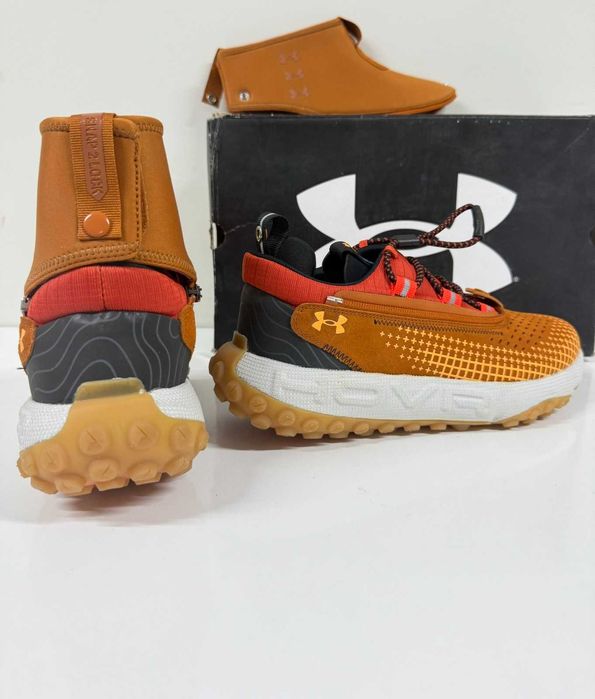 Under Armour UA HOVR Summit FT DELTA