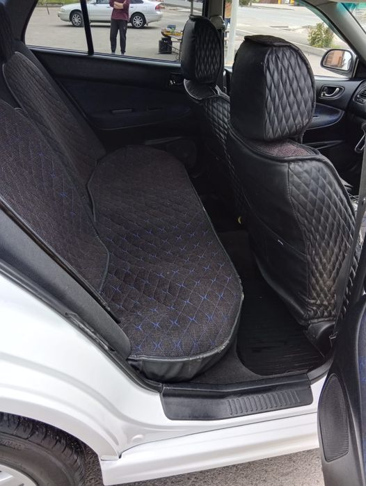 продам машину  Mitsubishi legnum 1998года