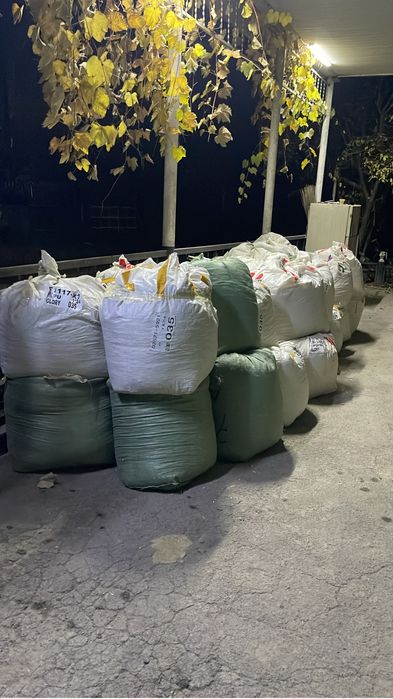 Опилка крупная  свежая