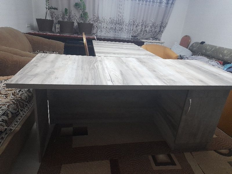 Новый 2 офисных стола