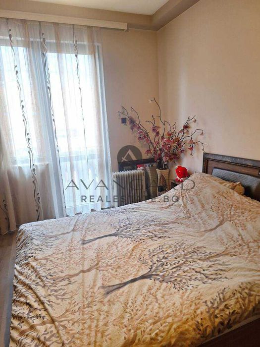 Продава се Тристаен апартамент в Пловдив, Център - 81 кв.м за 3087 €/кв.м - Снимка #3