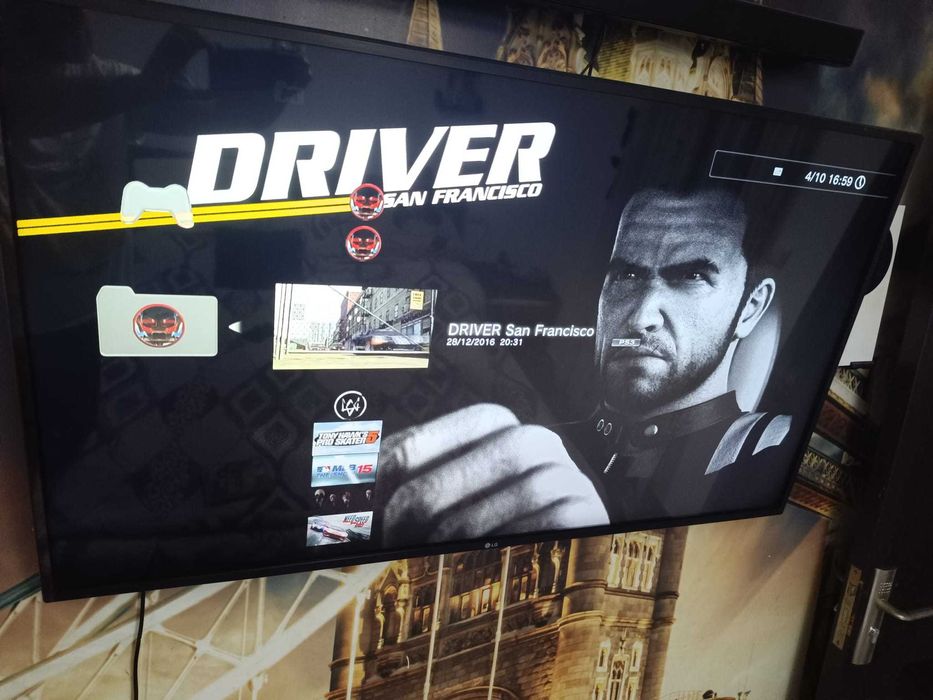 ps3 slim functional 100% + 9 jocuri