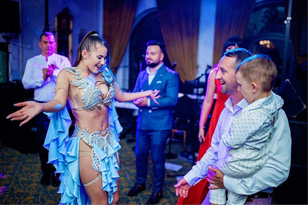 Dansatoare orientale(bellydance)