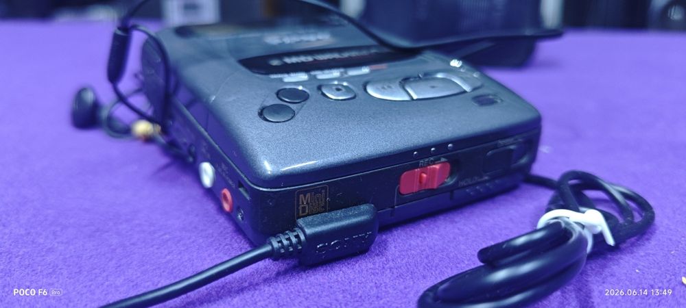 Sony MZ-R2 МД плеер в идеале состояние