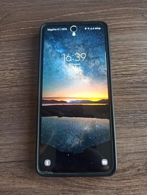 Смартфон Samsung galaxy