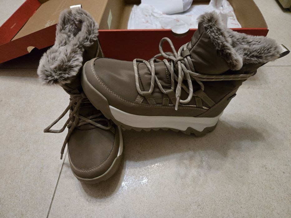 Дамски Апрески водоустойчиви