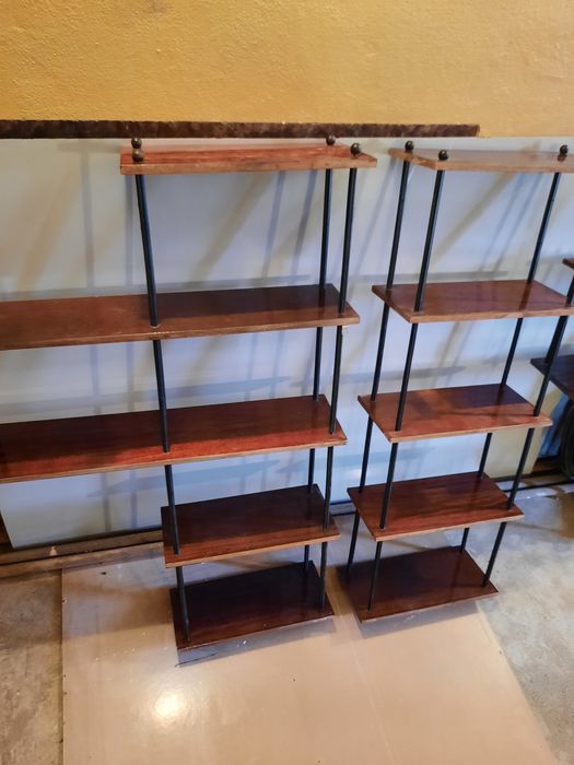 Продам настенные полки