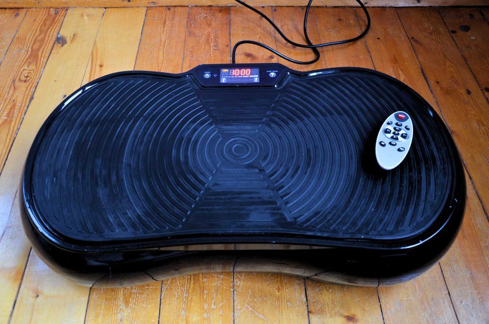 Вибрационна платформа / плоча, позлвана минимално, с дистанционно, 79€